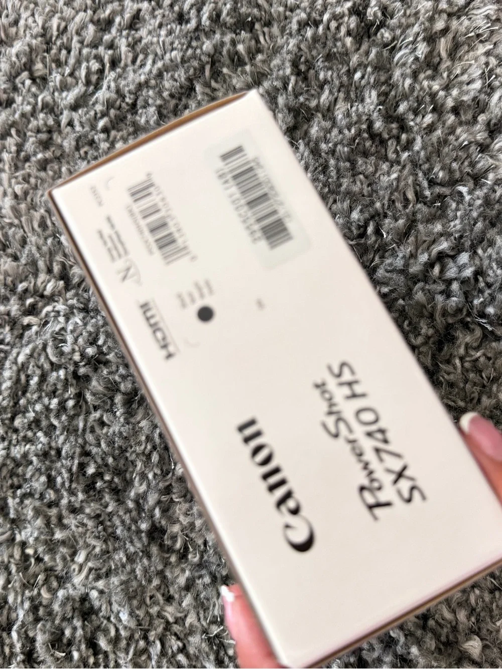 Brand New Canon PowerShot SX740 HS Camera Black